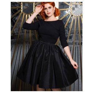 PUG Jenny Skirt in black taffeta